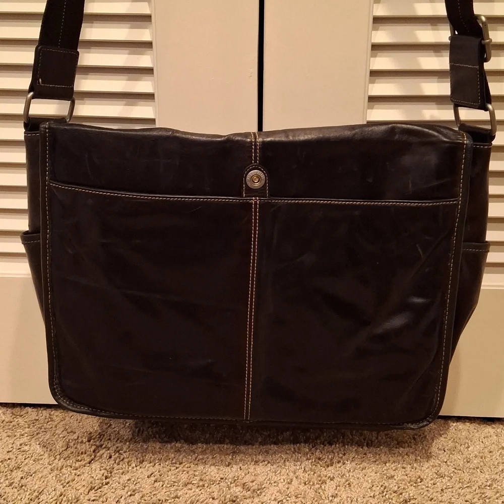 Vintage Perry Ellis  Men's Black Crossbody Shoulder Bag/Portfolio